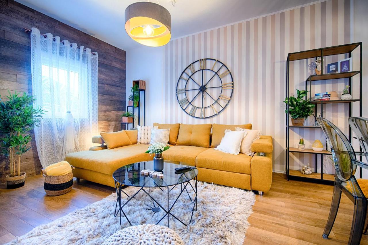 Apartments Dubra Komiža Exterior foto
